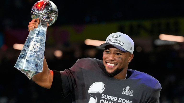 Philadelphia Eagles visar uppriktighet att förnya kontraktet med att backa Saquon Barkley